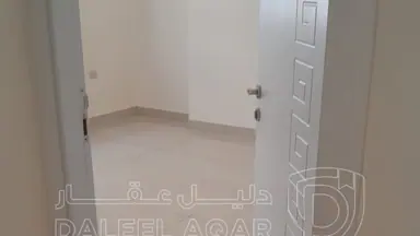 شقة في اراضي غرب عمان - 120,000 دأ - صورة NaN